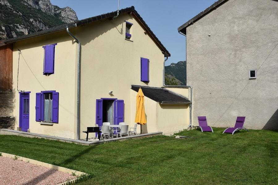 La Glycine Vila Sinsat Exterior foto